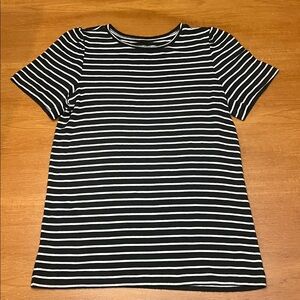 LOFT Black & White Super Soft Striped Lightweight Sweater, Short Sleeve, Sz S
